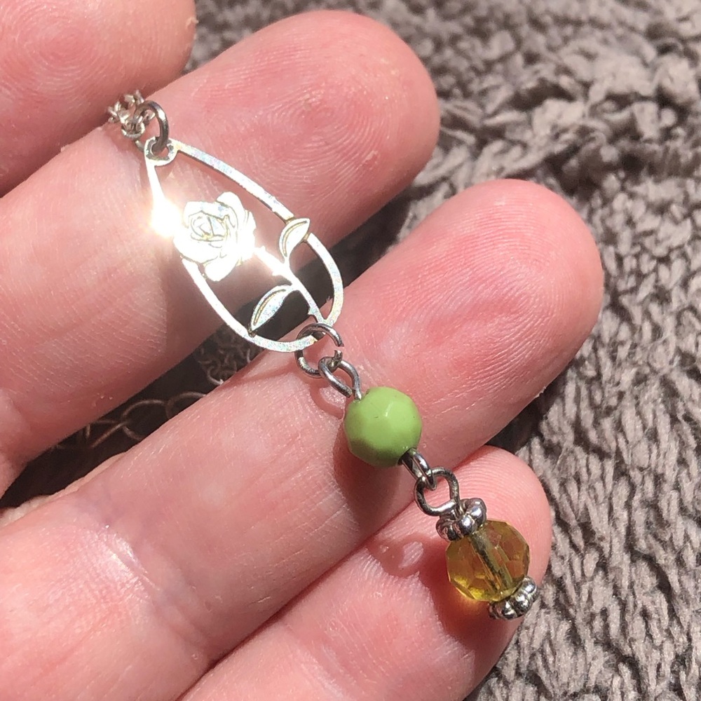 Etched rose raindrop beaded pendant on chain necklace